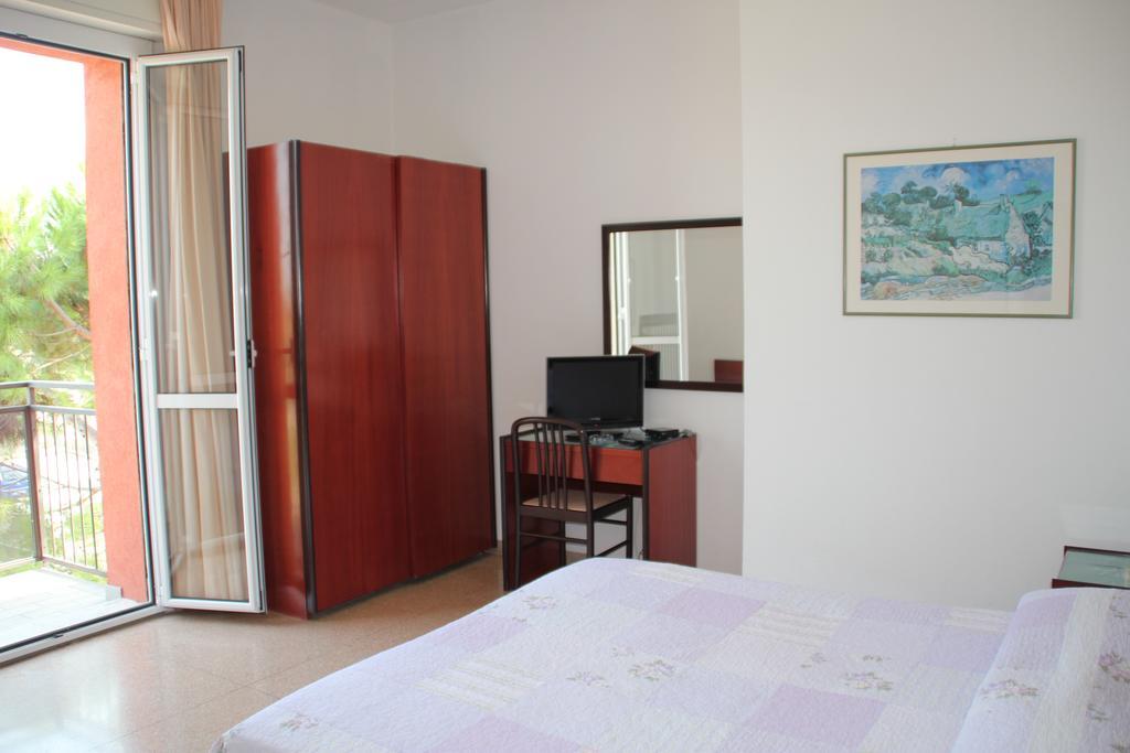 Nuovo Hotel San Martino Snc Казалекио ди Рено Стая снимка